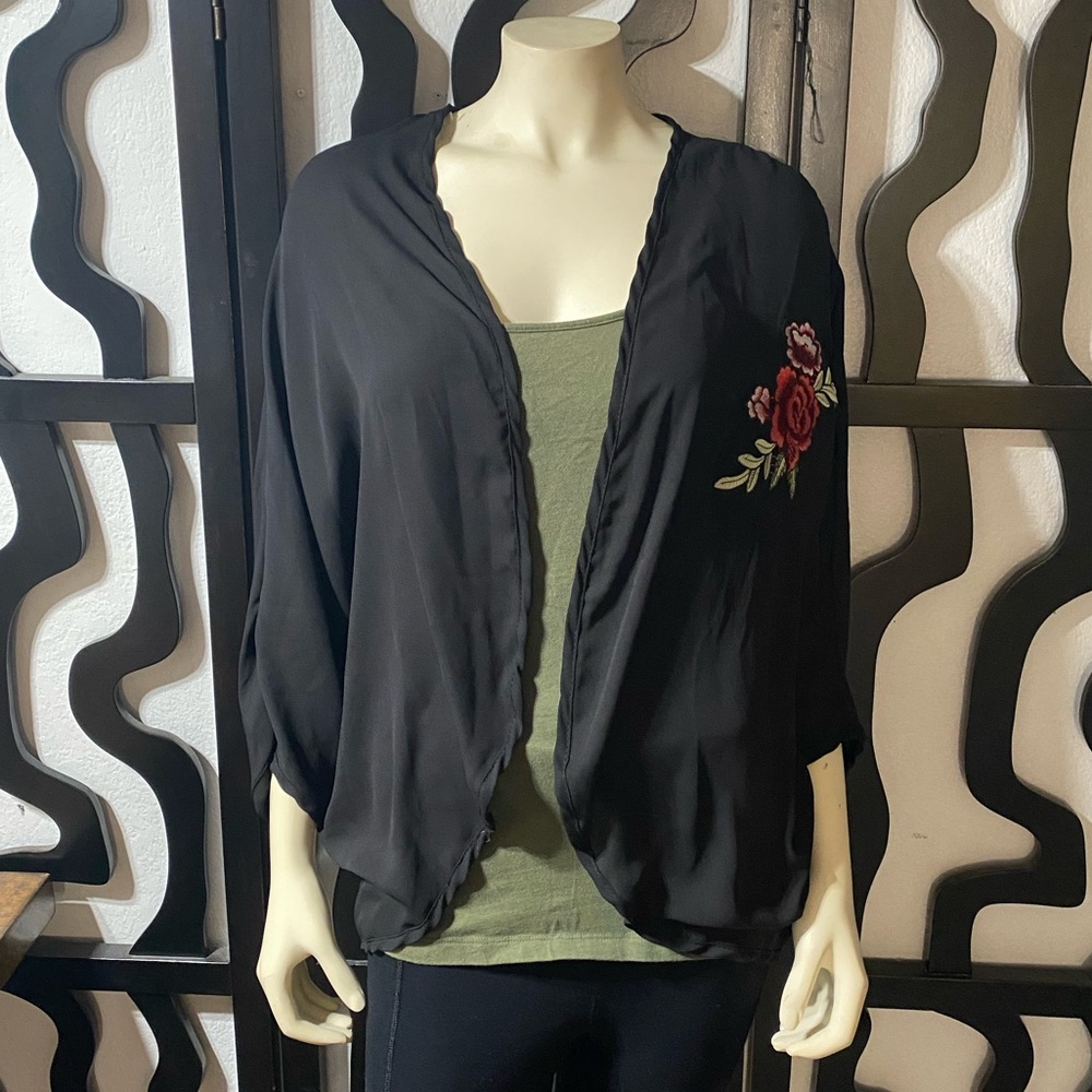 NWT Arabella Rose Cardigan